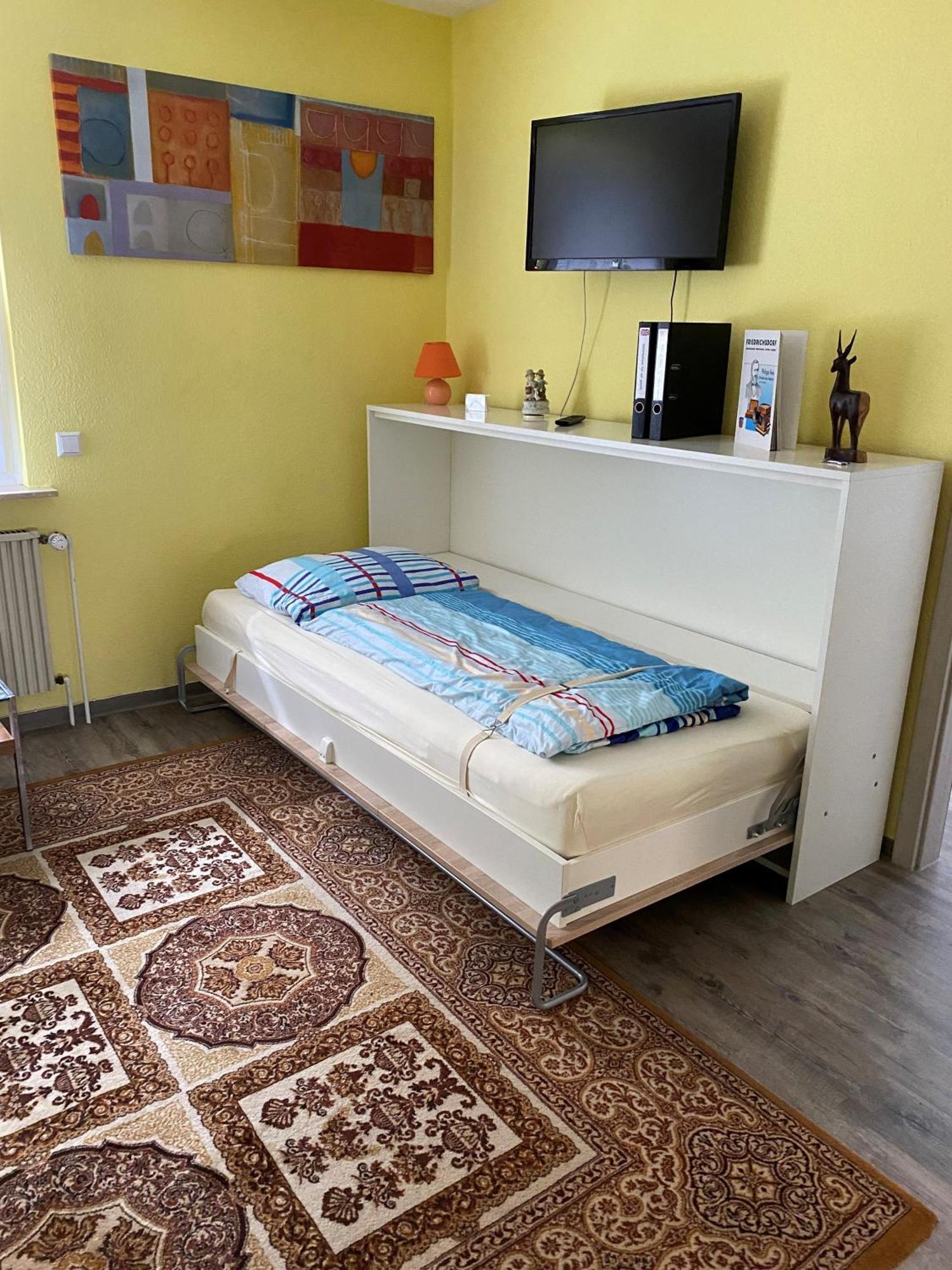 Ferienwohnung Pfeifer Friedrichsdorf Buitenkant foto